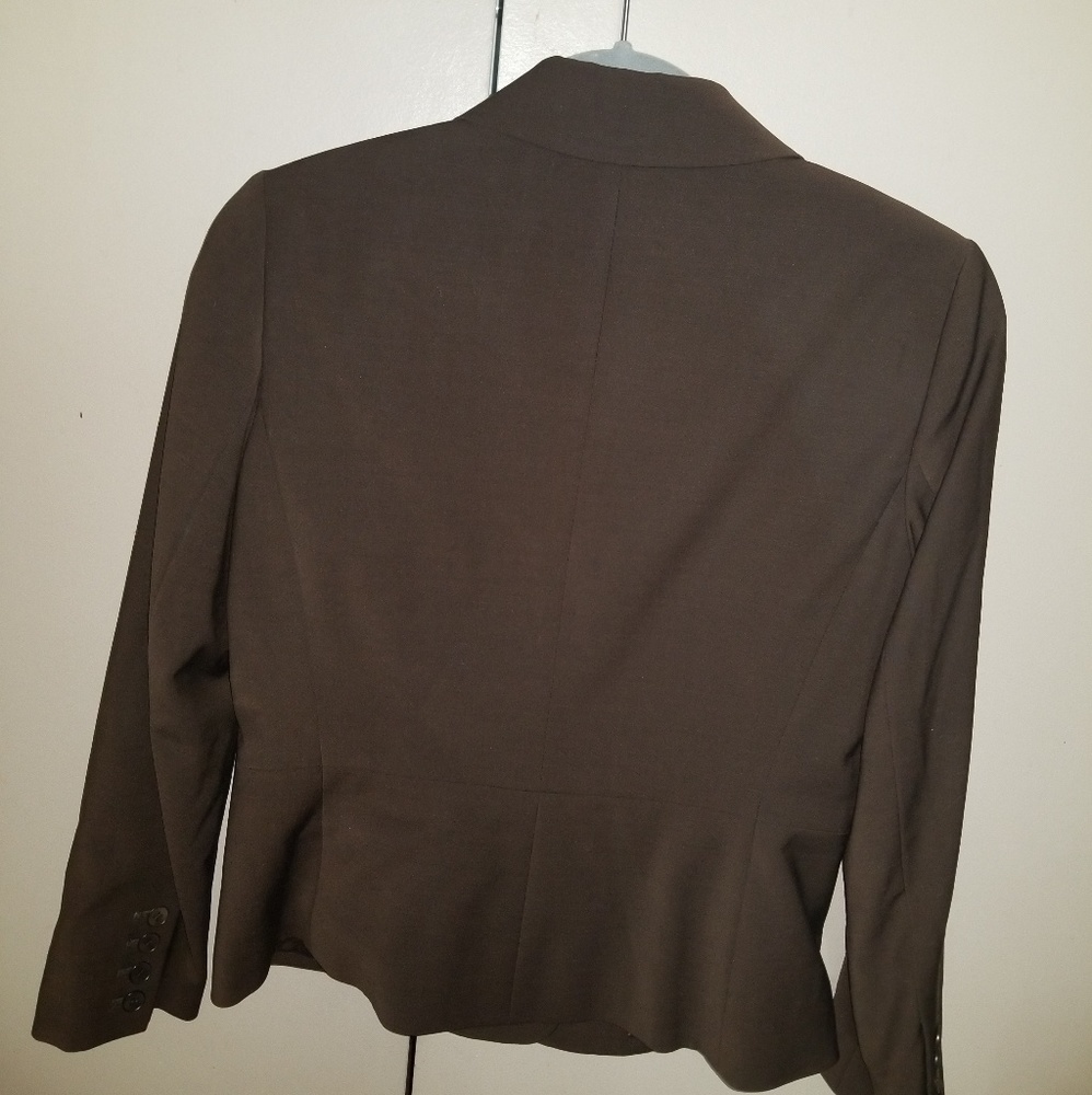 Blazer - Picture 4 of 5